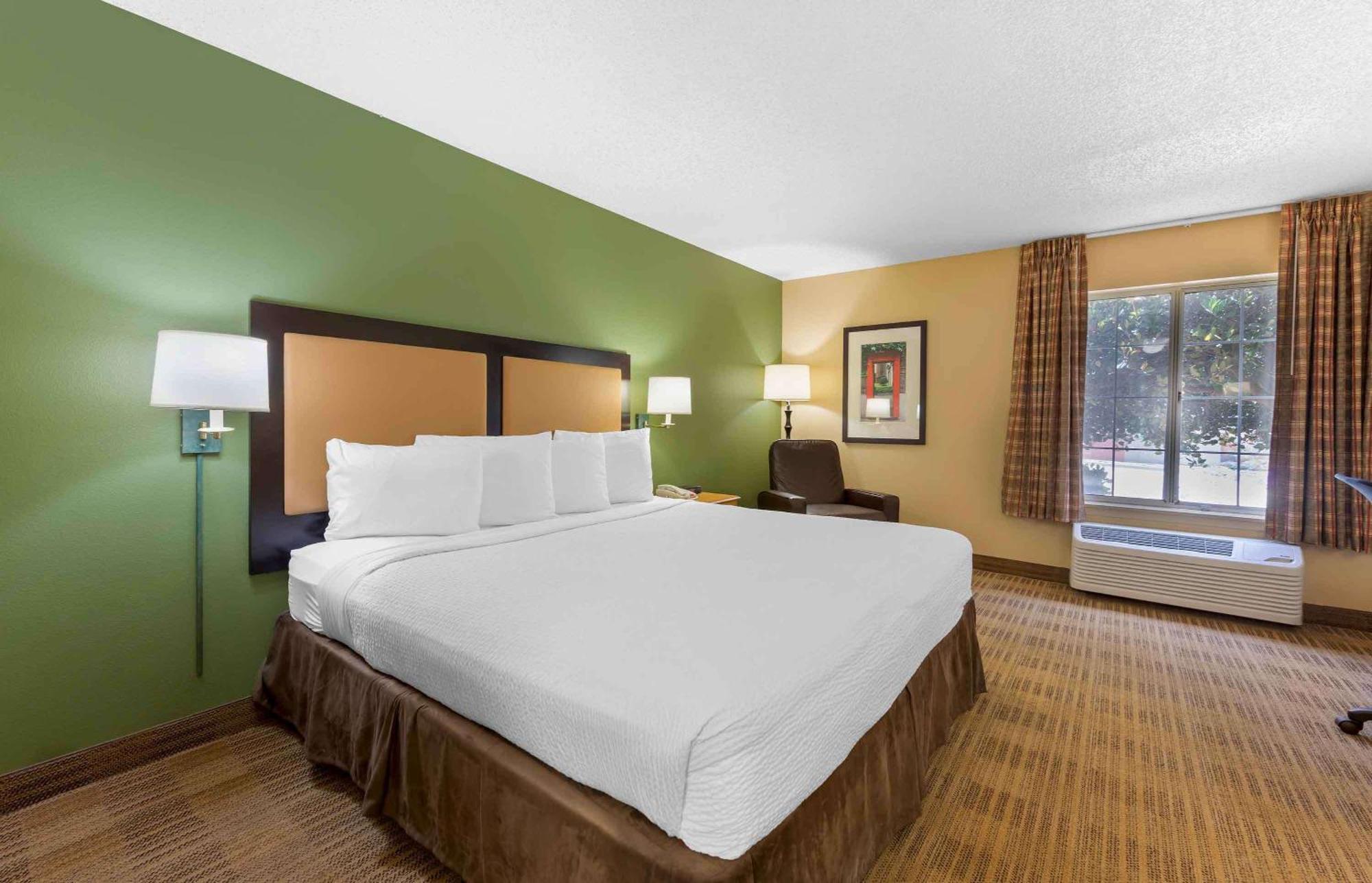 Extended Stay America Select Suites - Chicago - Lombard - Oakbrook Oakbrook Terrace Ngoại thất bức ảnh