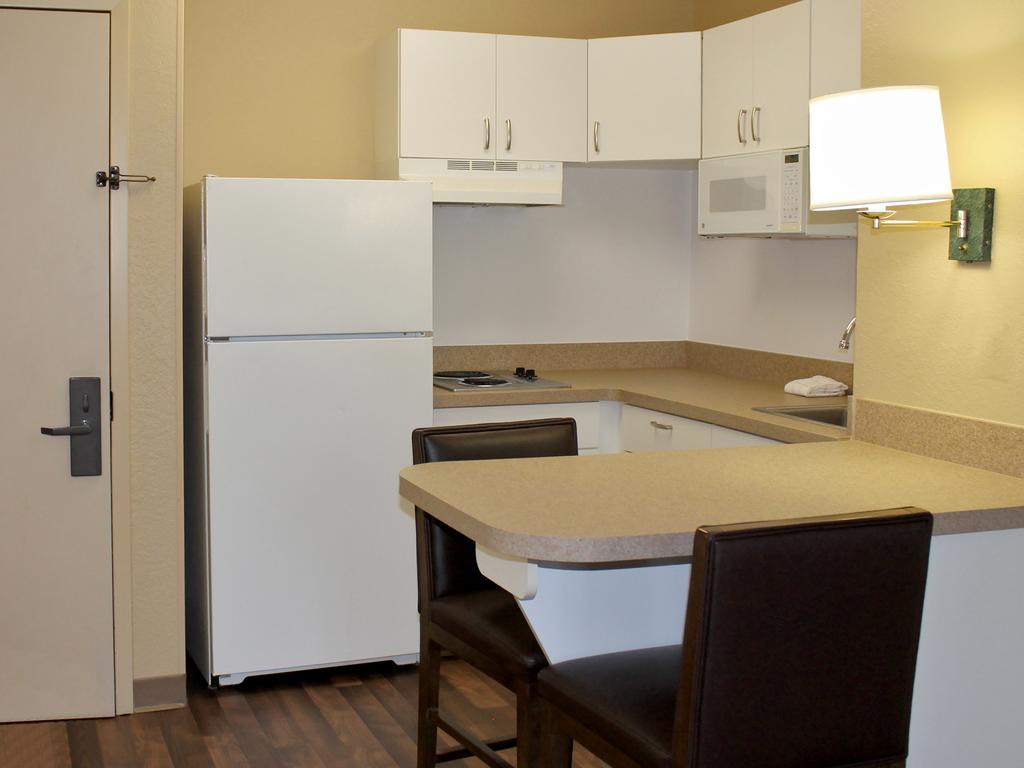 Extended Stay America Select Suites - Chicago - Lombard - Oakbrook Oakbrook Terrace Ngoại thất bức ảnh
